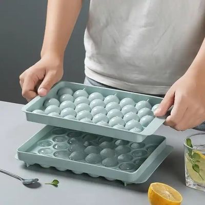 PP 33 Cavity Circle Round Ball Ice Cube Tray Sphere Plastic Ice Ball Maker Mold with Lid