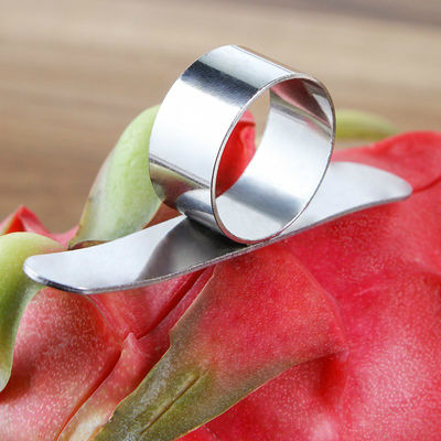 Kitchen Gadgets Mini Fruit Peeler Machine with Product Size 7.5*1.1*2.5cm and About 13g