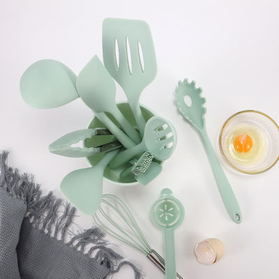 12pcs Kitchen Appliances Cooking Set with Non-stick and Durable Silicone Utensils