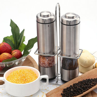 One Handed Operated Electric Pepper Grinder Adjustable Coarseness for Effortless BBQ