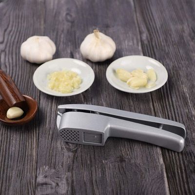 2 in 1 Ginger Chopper Aluminum Alloy Garlic Press And Garlic Slicer With Custom Logo