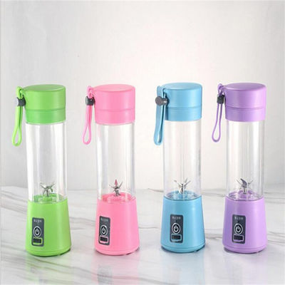 Compact 380ml Portable Mini Electric Juicer Blender for Fruit Mixing in Home Kitchen