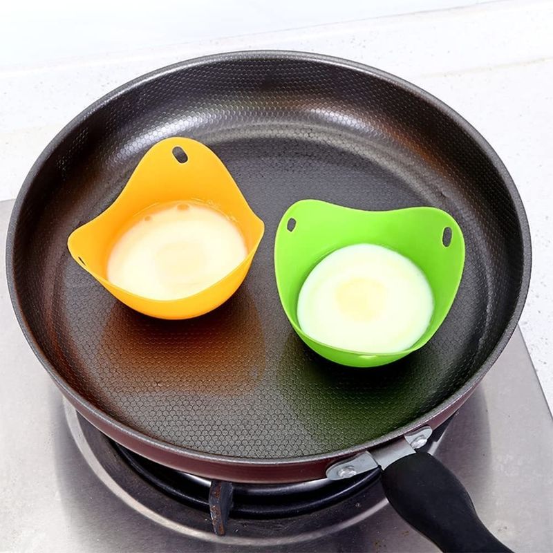 Silicone Egg Poaching Cups for Microwave Pot Cookware Sample Free sample Egg Tools